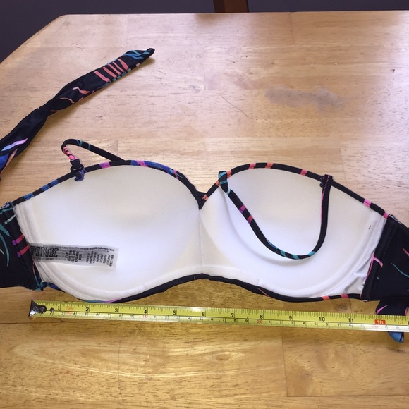 PINK Victoria’s Secret swimming top size S - Picture 5 of 9